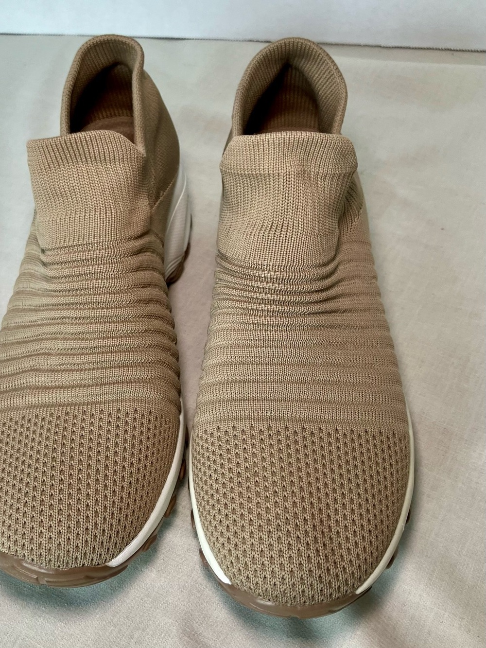 STQ Women's Walking Shoes Slip on Breathable Sneakers Taupe US SIZE 9 - Picture 6 of 16